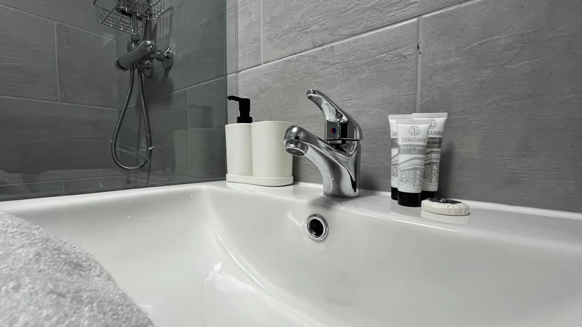 Lovely Home Near Bhx Airport, Nec Birmingham Apartment